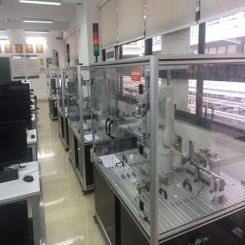 智能制造和工業(yè)機(jī)器人實(shí)驗(yàn)教學(xué)系統(tǒng)