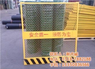 施工電梯安全門、電梯安全門與卓銘絲網(wǎng) 安全防護(hù)與絲網(wǎng)制品的融合創(chuàng)新